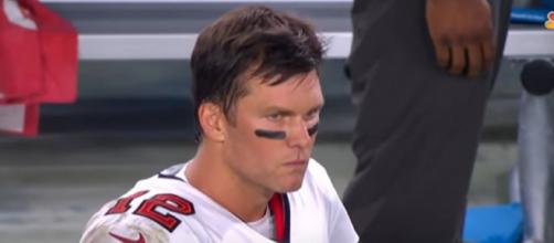 Brady looks determined before the final drive (Image source: NFL/YouTube)