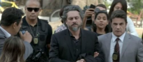 José Alfredo é preso em 'Império' (Reprodução/TV Globo)