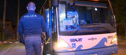 Rimini: 26enne accoltella un bambino di 6 anni recidendogli la carotide.