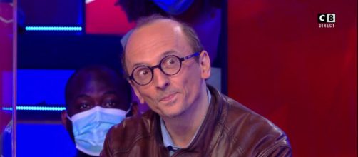 Fabrice Di Vizio sur le plateau de TPMP. Source : capture d’écran C8.