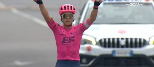 Michael Valgren vittorioso al Giro di Toscana.