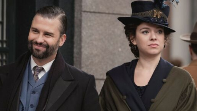 Una vita, cambio programmazione.