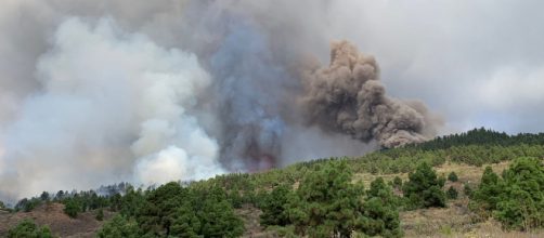 La erupción volcánica de Cumbre Vieja (La Palma) tiene sorprendida a toda España. (Twitter @involcan)