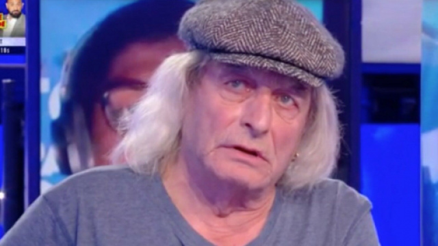 René Malleville, chouchou de Cyril Hanouna dans TPMP. Source : capture d’écran C8.