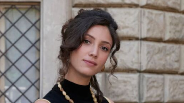 Il Paradiso, spoiler al 1° ottobre: Flora sarà la nuova stilista del magazzino.