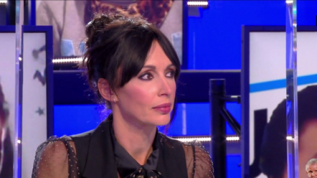 Géraldine Maillet sur le plateau de TPMP. Source : capture d’écran C8.
