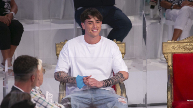 Uomini e Donne: Joele sarebbe stato mandato via dal programma.