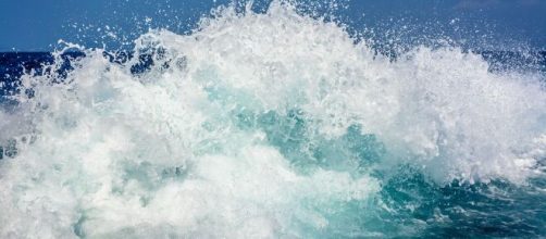 Ninguno de los dos turistas ahogados pudo soportar la fuerza del mar (Pixabay)