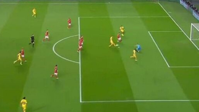 L'incroyable raté de Luuk de Jong (capture YouTube)