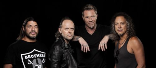 I Metallica celebrano i 30 anni del 'Black Album'.