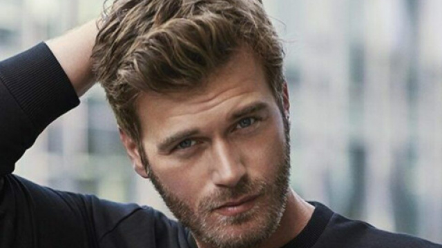 Kıvan&ccedil; Tatlıtuğ ama pescare, viaggiare e tirare al piattello.