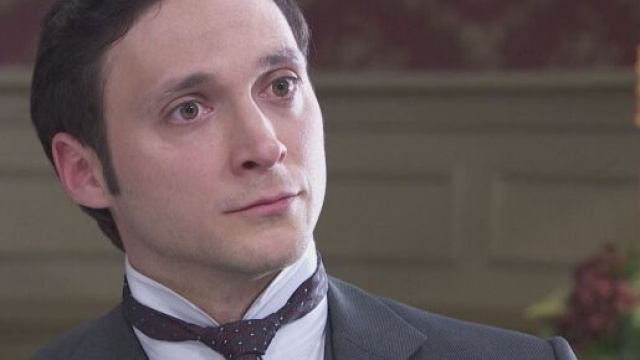 Una vita, anticipazioni: Ildefonso non regge alla vergogna e scompare da Acacias.