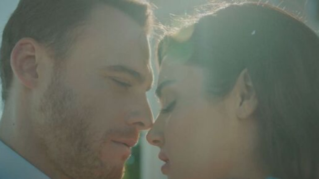 Love is in the air, anticipazioni turche: Serkan torna dopo due mesi ma non si ricorda di Eda.