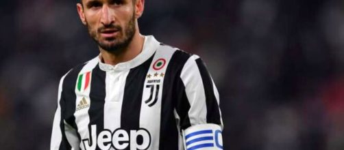 Juventus, Chiellini parla di Akanji.