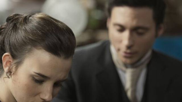 Una Vita, anticipazioni Camino attende notizie di Ildefonso, Cesareo lo avvista al fiume.