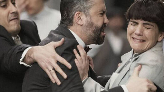 Una vita, spoiler al 19/09: Laura scagiona Salmeron, Alvarez Hermoso furioso.