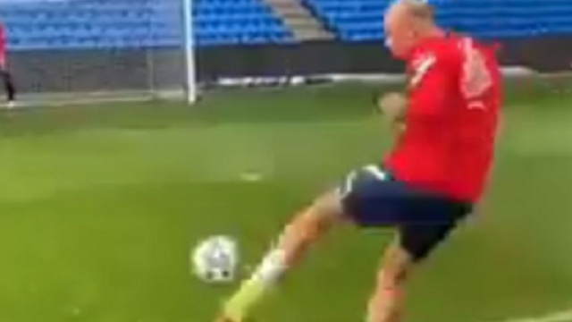 Le missile d'Haaland à l'entraînement (Credit : Twitter Haaland)
