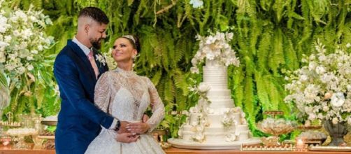 Viviane Araújo se casou na sexta-feira (4) (Reprodução/Instagram/@araujoviviane)