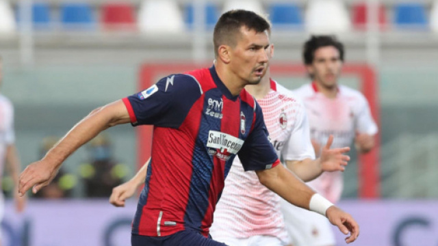 Crotone, Golemic a grandi passi verso i rossoblù