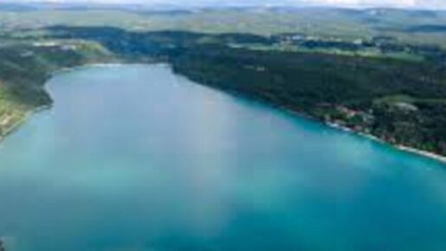 Lac de Chalain - Commune de Doucier - Source : image d'illustration