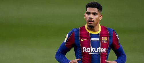 Barcelona defender, Ronald Araujo, was a striker until age 17 - everythingbarca.com