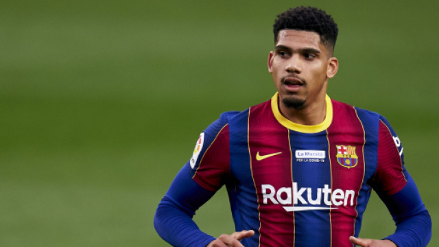 Barcelona defender, Ronald Araujo, was a striker until age 17 - everythingbarca.com