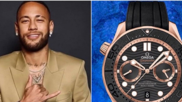 Neymar et son incroyable montre à 33.500 dollars font le buzz (captures YouTube et Instagram)