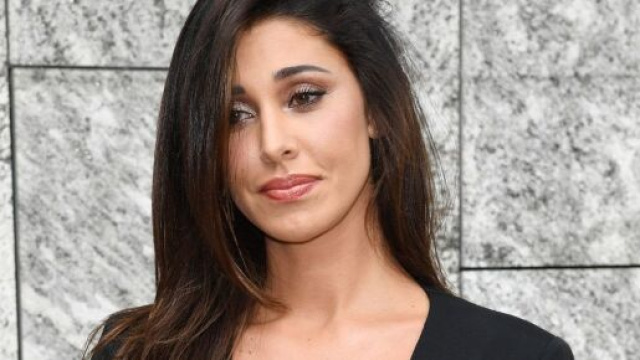 Belen al figlio: 'Vuoi fare lo chef? Visto che mamma &egrave; single, almeno qualcuno cucina per me'.