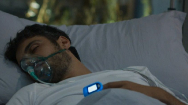 Doc - Nelle Tue Mani: Lazzarini potrebbe essere morto a causa di inadempienze mediche.