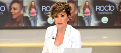 Sonsoles Ónega ha dicho que Rocío Flores se comporta diferente en los platós (Telecinco)