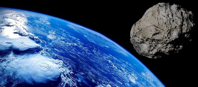 Asteroide passa perto da Terra