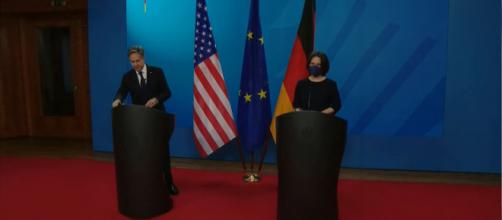 Antony Blinken representó a Estados Unidos durante la reunión con los ministros de Alemania, Reino Unido y Francia (YouTube/AFP Español)