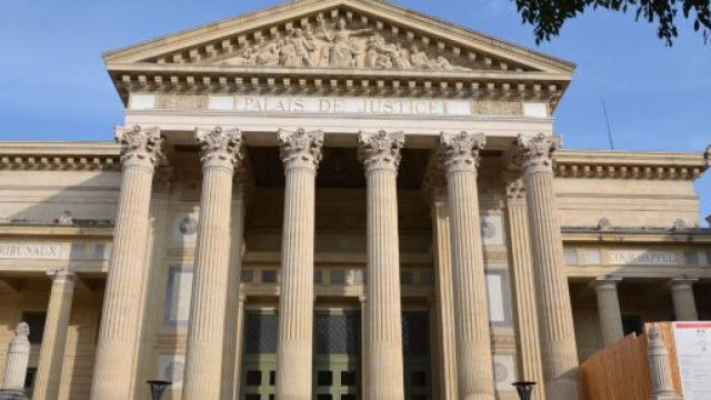 Palais de justice - Nîmes - Source image : wikimedia