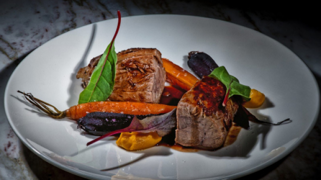 Costolette di agnello al ribes, un secondo piatto originale.