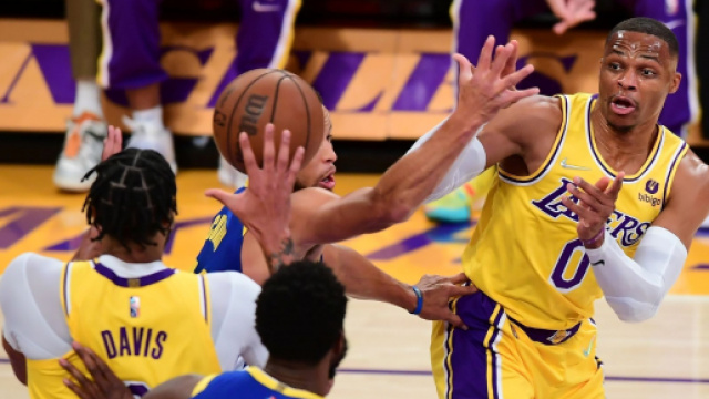 Les Lakers dans une mauvaise passe - Source : capture d'écran, Twitter