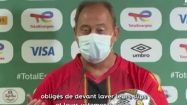 CAN : 'Oblig&eacute;s de laver leurs slips' le selectionneur du Malawi pousse un coup de gueule (capture YouTube)