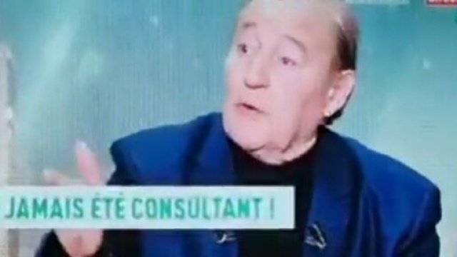 Gervais Martel détruit Gilles Favard en direct et provoque un fou rire - Source : capture d'écran, Youtube