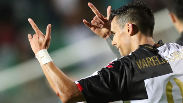 L'attaccante Varela lascia il Siena.