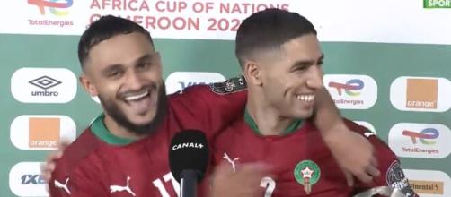 Sofiane Boufal et Achraf Hakimi en fou rire avec le Maroc - Source : capture d'écran, Twitter
