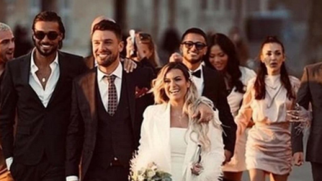 Maeva Ghennam, Manon, Julien Tanti, Paga et Milla réagissent au mariage de Carla Moreau et Kevin Guedj.