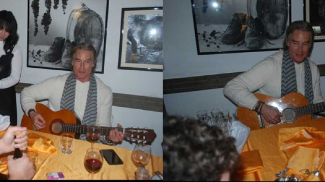 Ronn Moss che canta battisti in un agriturismo. Foto e Video di Luciano Sciurba per Il Messaggero.