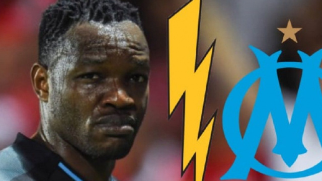 'Il ne le supporte plus', Steve Mandanda a un ennemi dans le vestiaire de l'OM - Source : capture d'&eacute;cran, Youtube