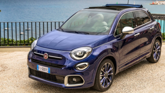 2022 Fiat 500X Review, Pricing, and Specs.