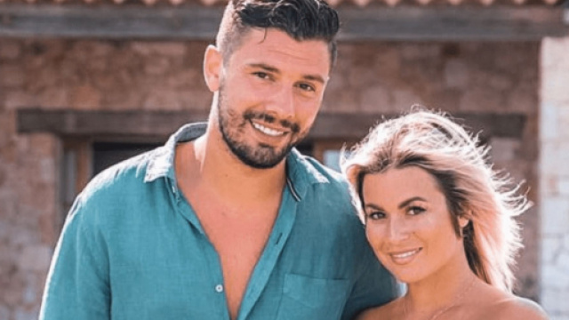 Carla et Kévin Guedj viennent de se dire oui, leur mariage fait le buzz - Source : Instagram
