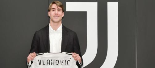 Dusan Vlahovic passa alla Juventus.