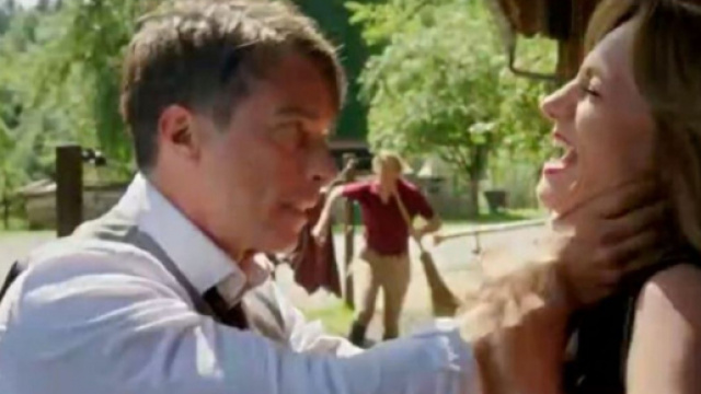 Tempesta d'amore, trame tedesche: Robert scopre che Ariane non è incinta.