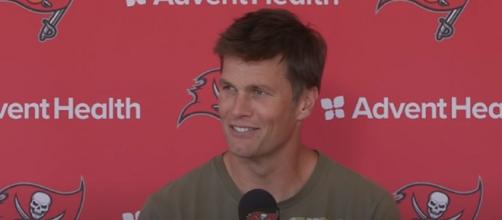 Brady improved to 31-8 against the Jets (Image source: Tampa Bay Buccaneers/YouTube)
