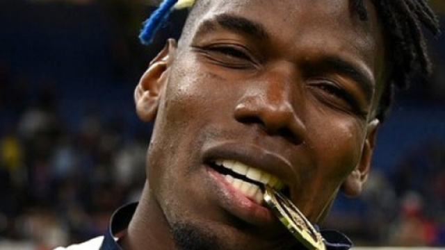 Manchester United prêt à payer Pogba 600.000€ par semaine - Source : Twitter, @Pogba