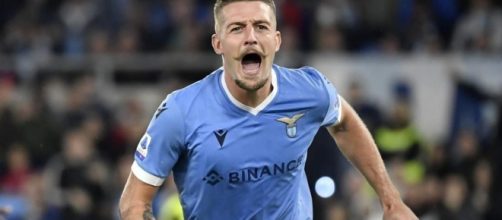 Sergej Milinkovic Savic, centrocampista.