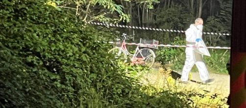 Torino, 52enne esce di casa in bici e viene uccisa da tre colpi di pistola.